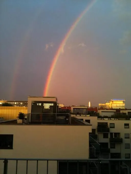 Penthouse-Wohnung - Balkon - Dachterrasse - Zentrum Нюрнберг