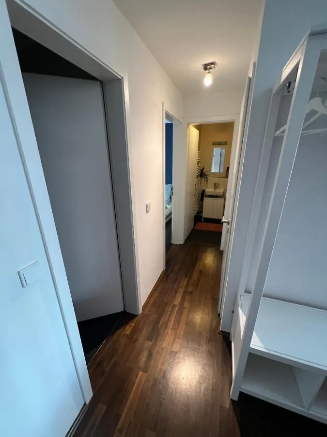 Penthouse-Wohnung - Balkon - Dachterrasse - Zentrum Нюрнберг 0*,  Германия