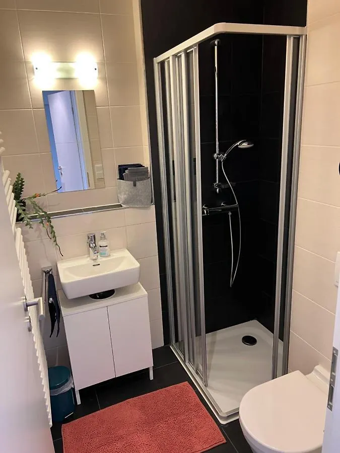 Penthouse-Wohnung - Balkon - Dachterrasse - Zentrum Нюрнберг