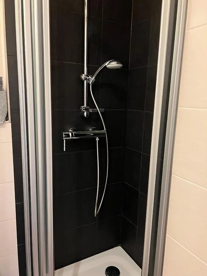 Penthouse-Wohnung - Balkon - Dachterrasse - Zentrum Нюрнберг Апартаменты