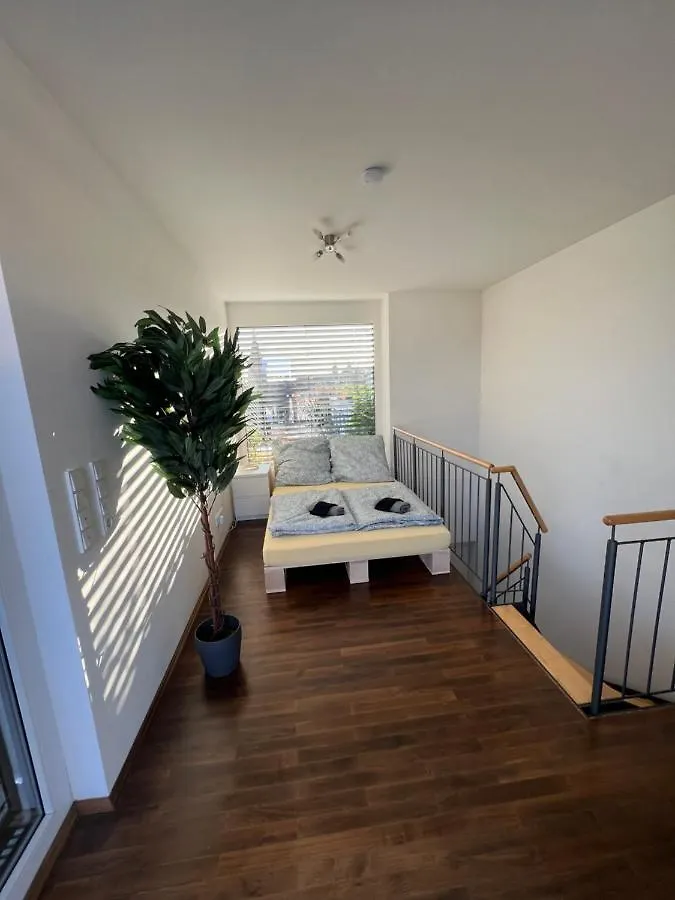 Penthouse-Wohnung - Balkon - Dachterrasse - Zentrum Нюрнберг Германия
